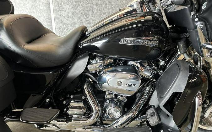 2018 Harley-Davidson® FLHTCUTG - Tri Glide® Ultra