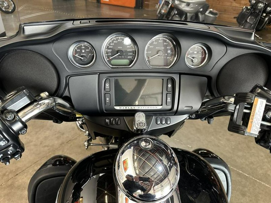 2018 Harley-Davidson® FLHTCUTG - Tri Glide® Ultra