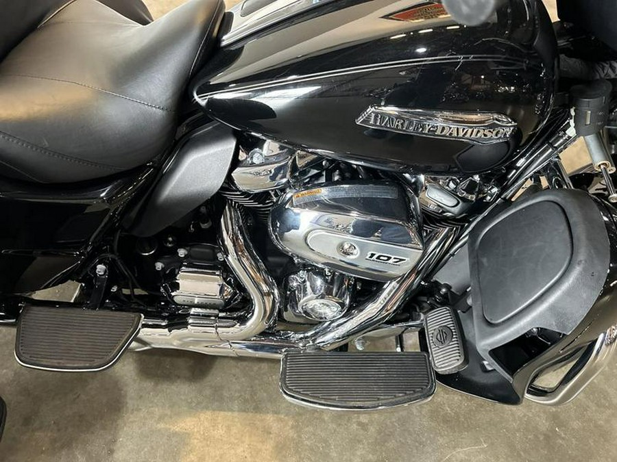 2018 Harley-Davidson® FLHTCUTG - Tri Glide® Ultra