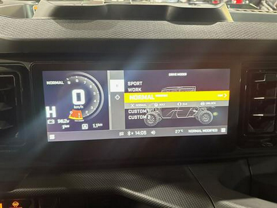 2026 Can-Am Defender MAX Limited HD11