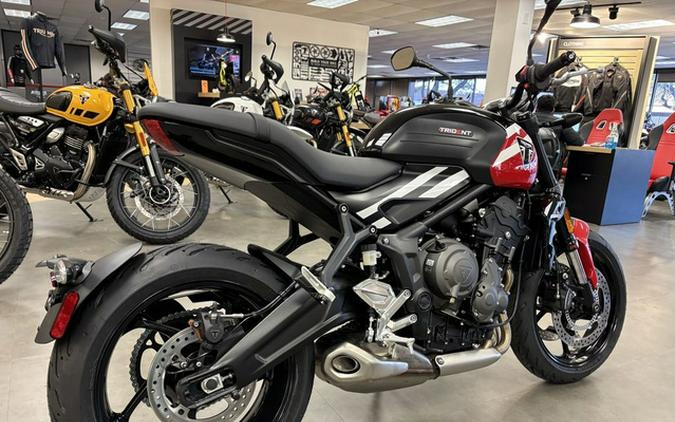 2025 Triumph Trident 660 Diablo RedSapphire Black