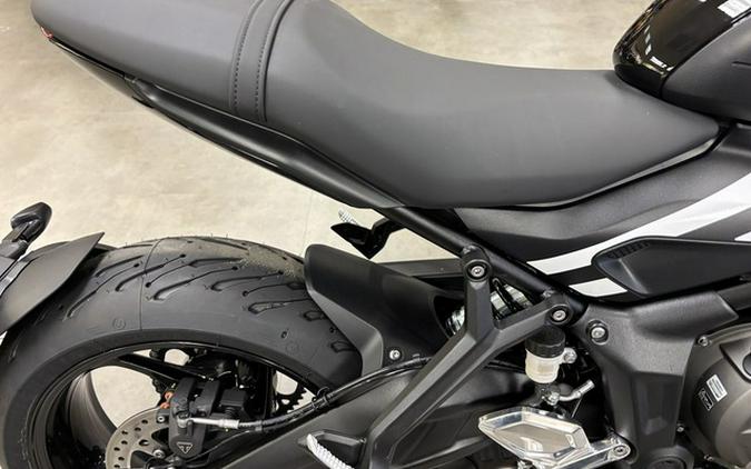 2025 Triumph Trident 660 Diablo RedSapphire Black