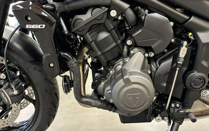 2025 Triumph Trident 660 Diablo RedSapphire Black