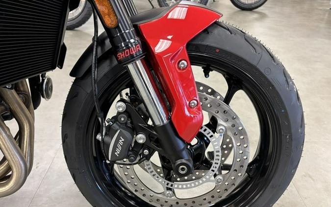 2025 Triumph Trident 660 Diablo RedSapphire Black