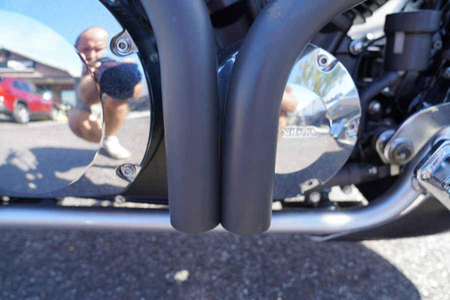 2022 Honda FURY ABS Base