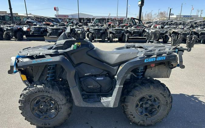 2016 Can-Am Outlander 850 XT