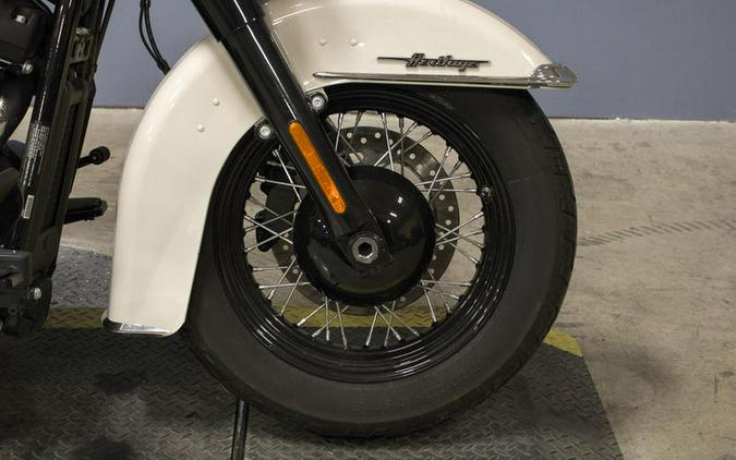 2022 Harley-Davidson® FLHCS - Heritage Classic 114