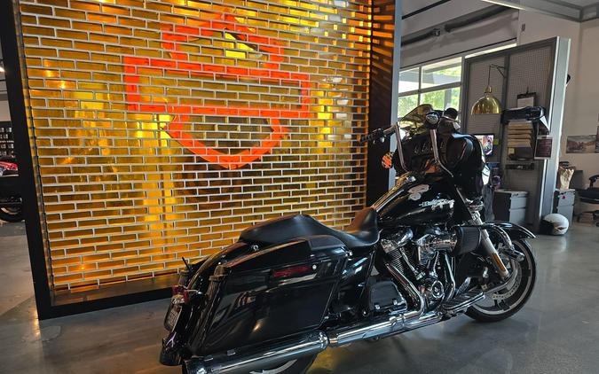 Harley-Davidson® Street Glide® 2018