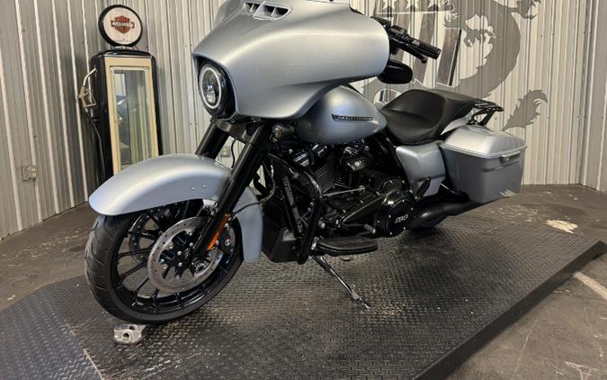 2019 Harley-Davidson STREET GLIDE SPECIAL