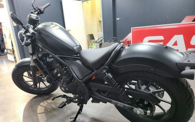 2026 Honda Rebel 300 E-Clutch