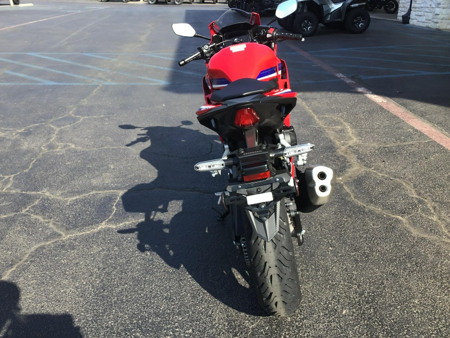 2026 HONDA CBR500R