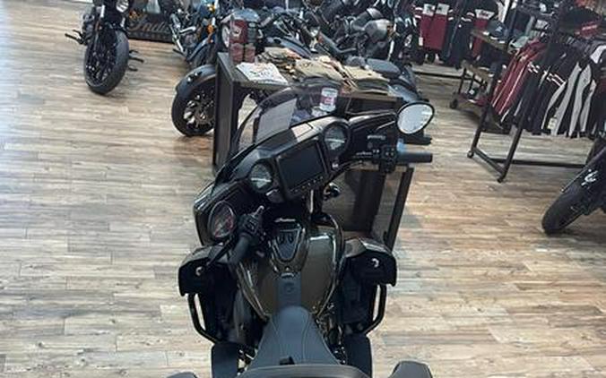 2023 Indian Motorcycle® Roadmaster® Dark Horse®