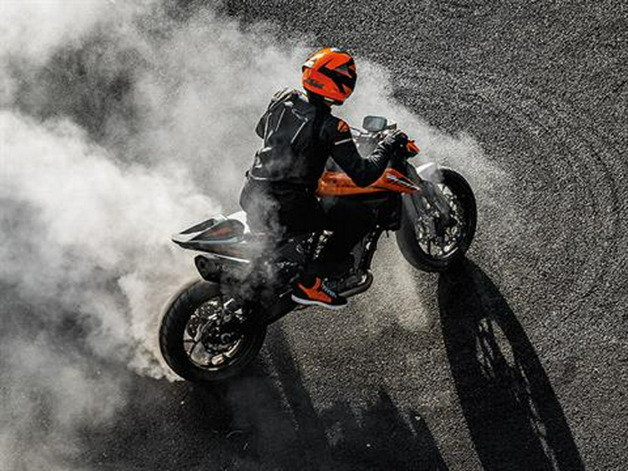 2024 KTM 790 Duke