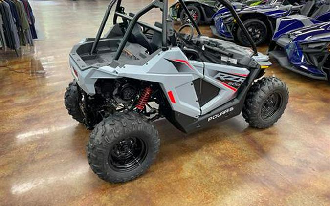 2024 Polaris RZR 200 EFI