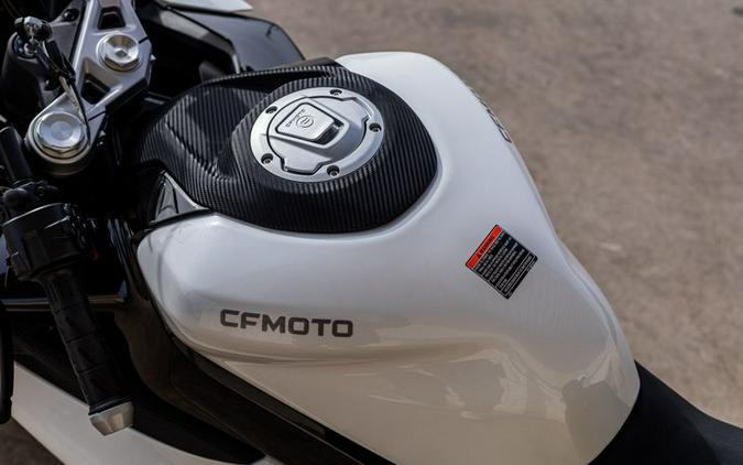 New 2024 CFMOTO 450SS NEBULA WHITE