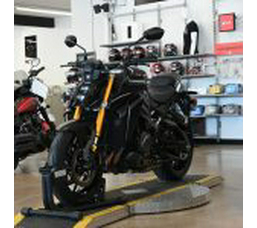 2025 Suzuki GSXS1000