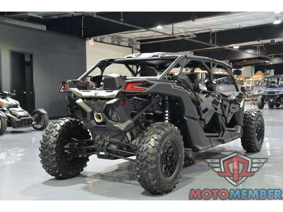 2025 Can-Am Maverick X3 Max X DS Turbo RR With Smart-Shox Triple Black