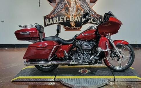 Harley-Davidson Road Glide 2019 FLTRX 674795T WICKED RED