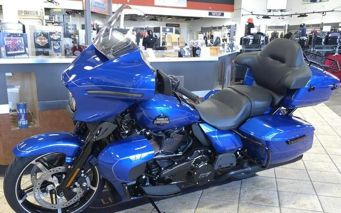 2025 Harley-Davidson® FLHXU - Street Glide® Ultra