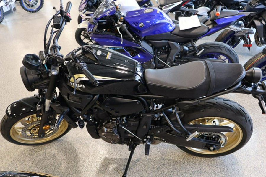 2025 Yamaha XSR700