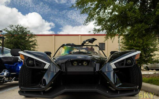 2019 Slingshot GT 49ST BLACK CRYSTAL