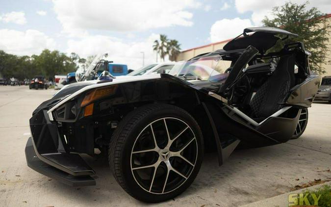2019 Slingshot GT 49ST BLACK CRYSTAL