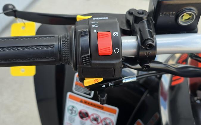 2026 Outlander Backcountry 1000R - Can-Am