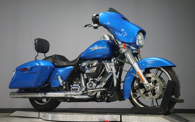 2018 Harley-Davidson Street Glide FLHX