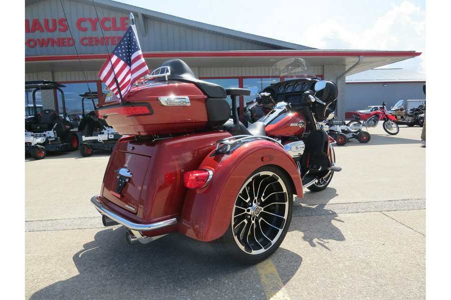 2025 Harley-Davidson® TRI GLIDE ULTRA