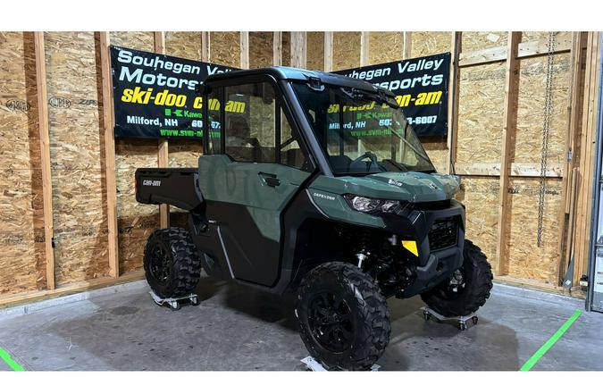 2024 Can-Am Defender DPS HD9