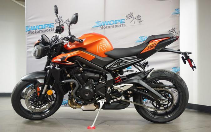 2025 Triumph STREET TRIPLE R - MATT BAJA ORANGE