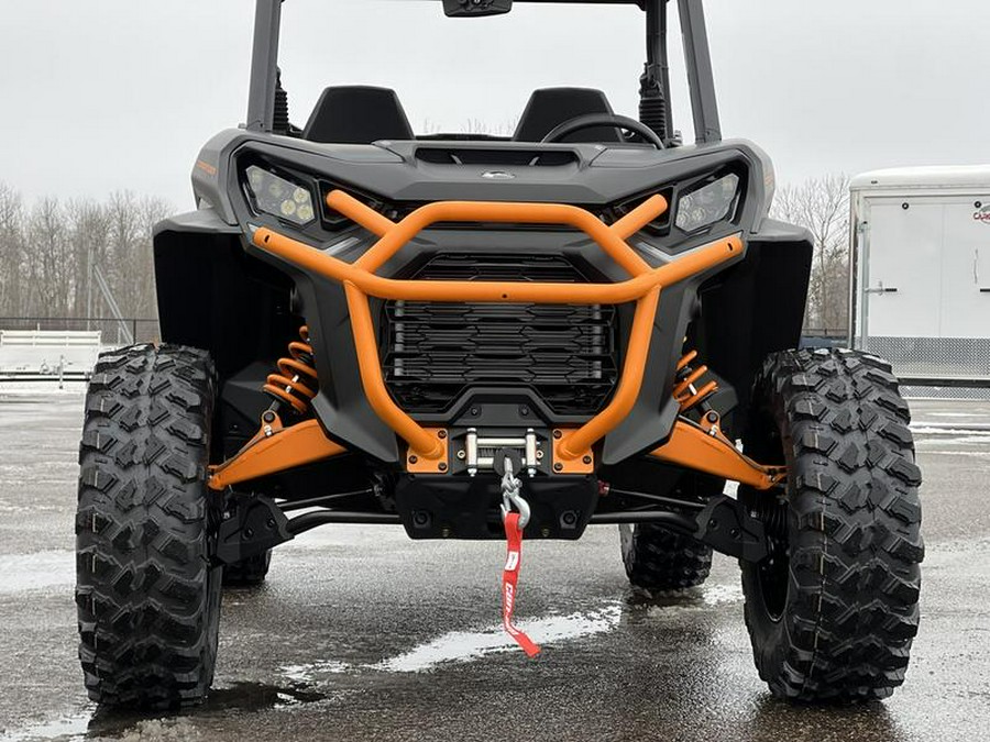 2025 Can-Am® Commander XT-P 1000R