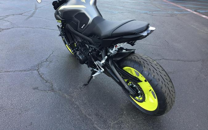2018 YAMAHA MT-09