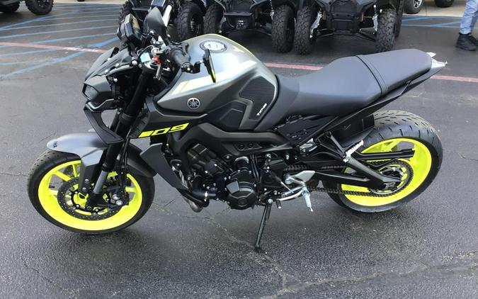 2018 YAMAHA MT-09