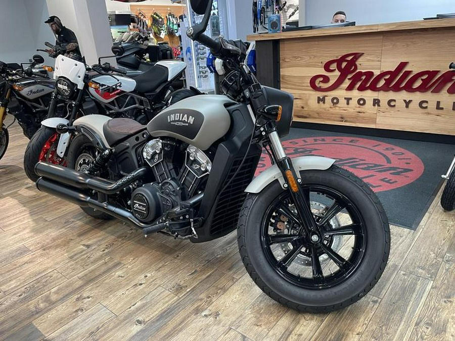 2023 Indian Motorcycle® Scout® Bobber ABS Silver Quartz Smoke