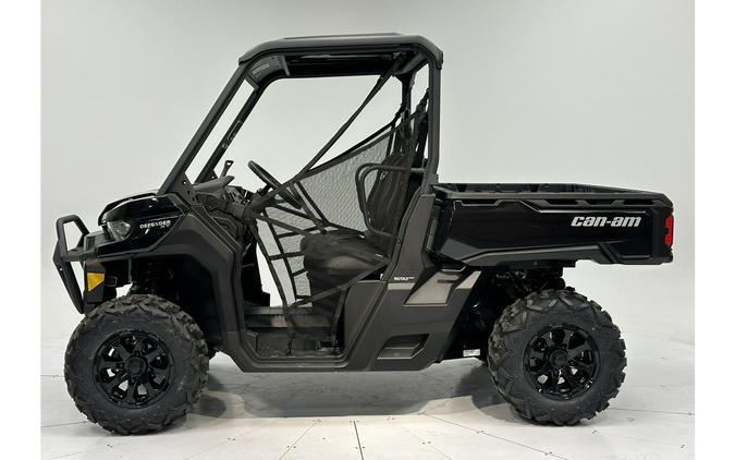 2024 Can-Am Defender XT HD9