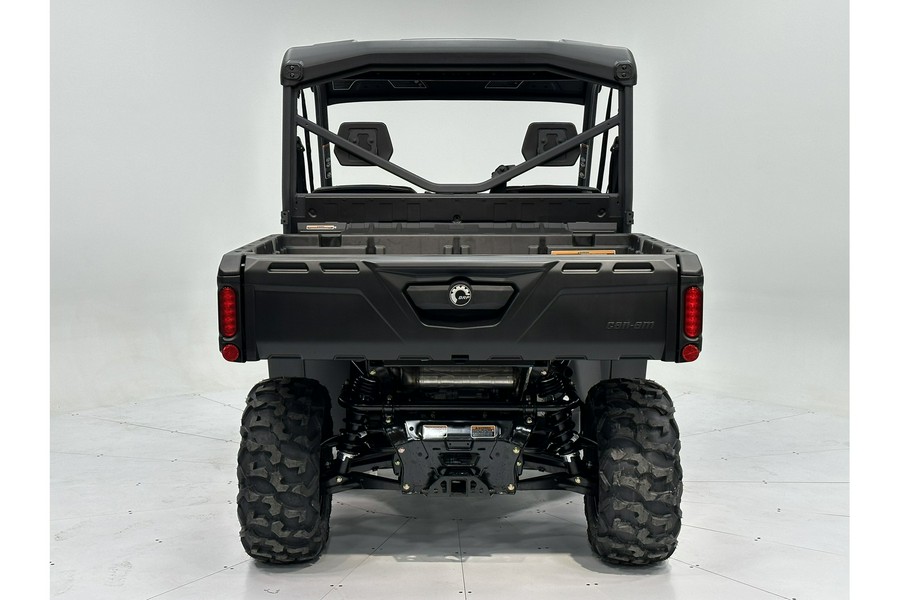 2024 Can-Am Defender XT HD9