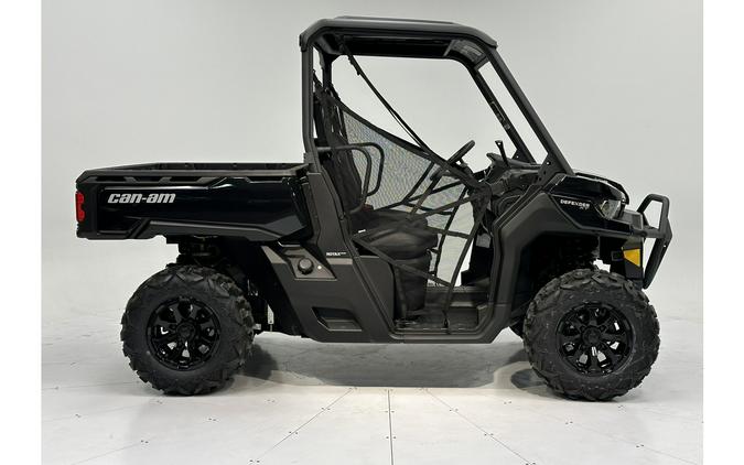 2024 Can-Am Defender XT HD9