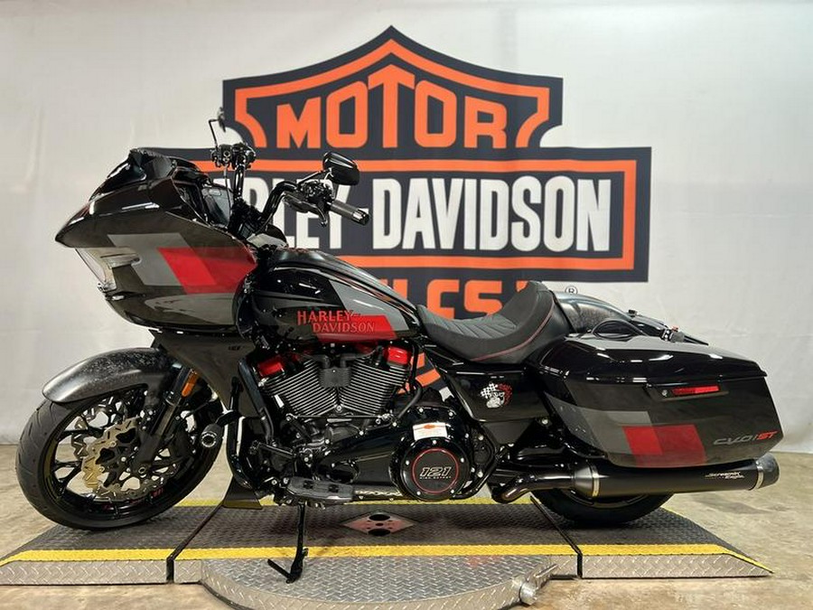 2025 Harley-Davidson® FLTRXSTSE - CVO™ Road Glide® ST