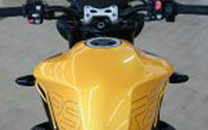 2025 Triumph Street Triple 765 RS