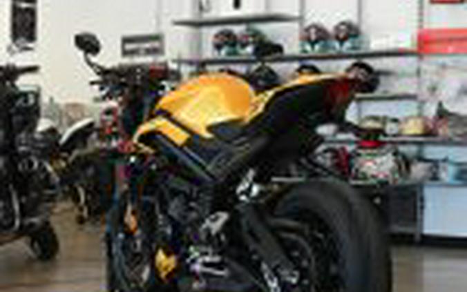 2025 Triumph Street Triple 765 RS