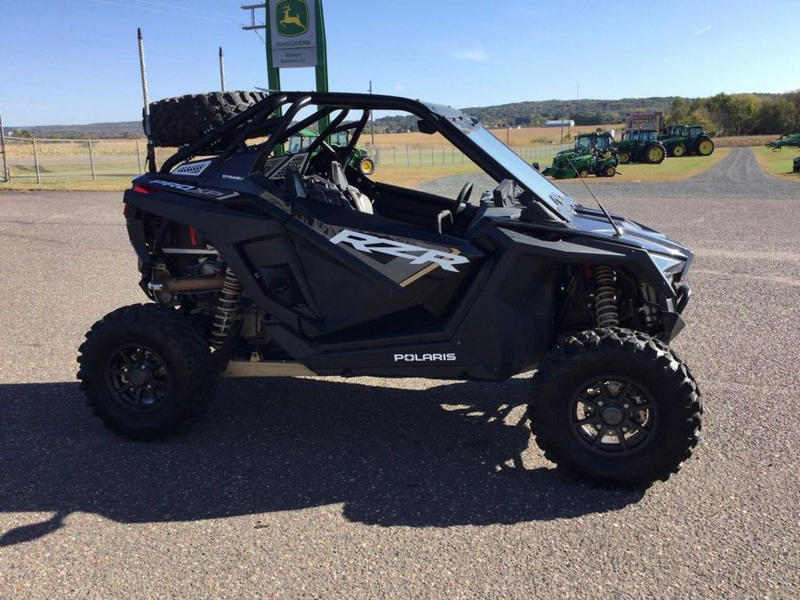 2022 Polaris RZR PRO XP ULTIMATE Black Crystal
