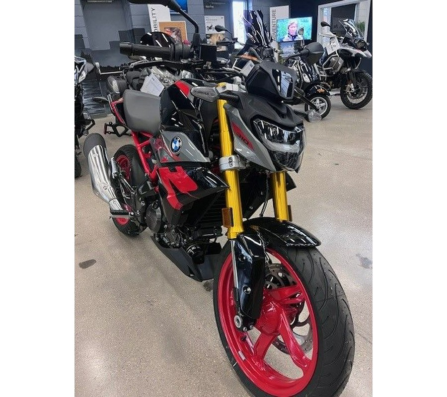 2025 BMW G 310 R