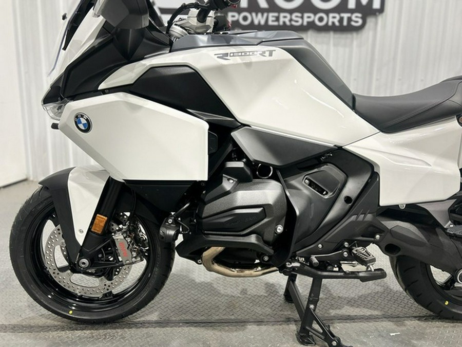 2026 BMW R 1300 RT Alpine White 3 1300 RT