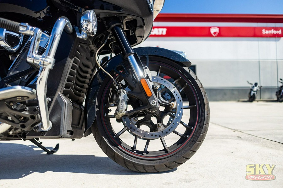 2021 Indian Motorcycle CHALLENGER LIMITED BLK PEARL 49ST Limited