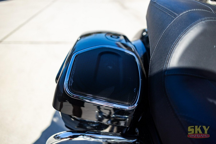 2021 Indian Motorcycle CHALLENGER LIMITED BLK PEARL 49ST Limited