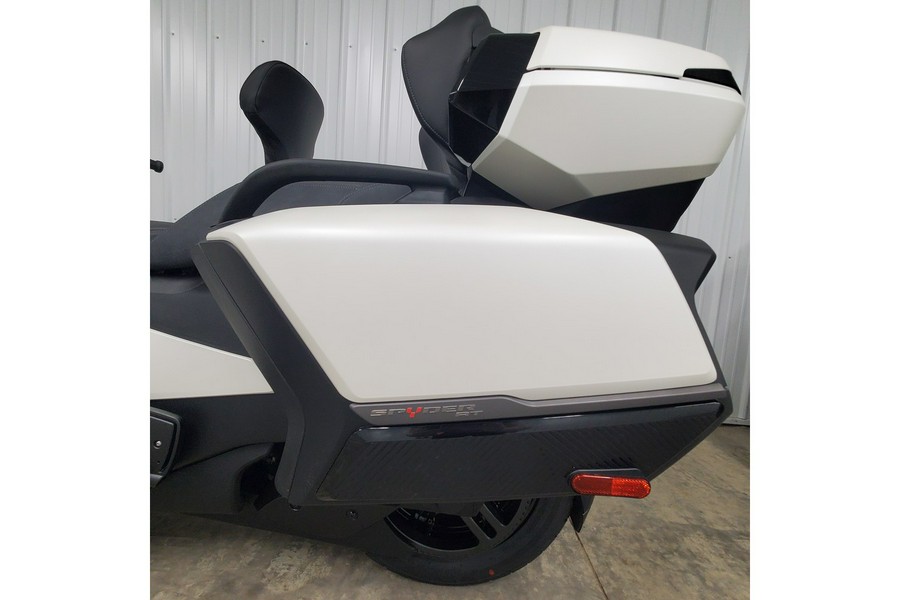 2026 Spyder RT Sea-To-Sky - Can-Am