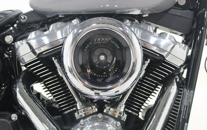 2025 Harley-Davidson Softail FXBB - Street Bob