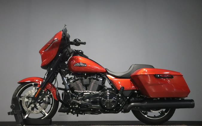 2024 Harley-Davidson Street Glide FLHX