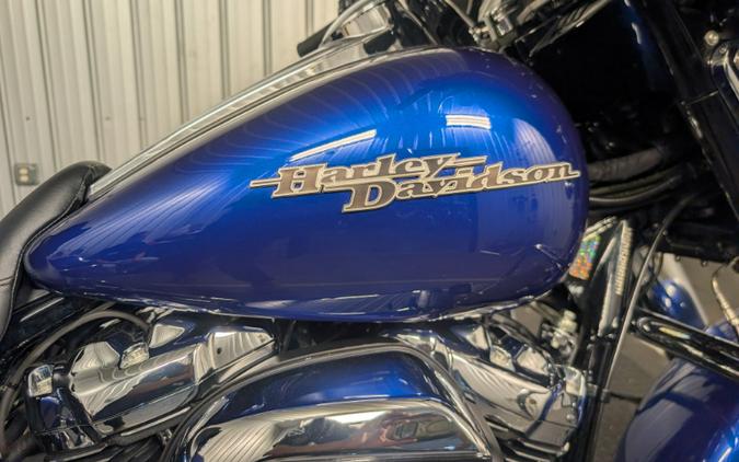 2017 Harley-Davidson STREET GLIDE SPECIAL
